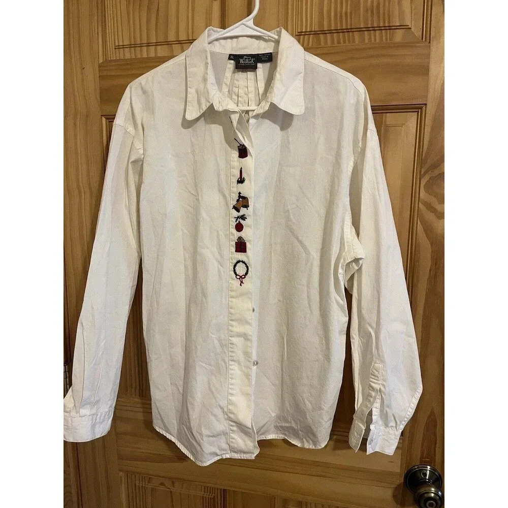 Vintage Woolrich Embroidered Christmas Button Up Shirt Size XL Women 100% Cotton